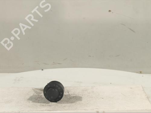 Used Headlight switch Headlight switch OPEL CORSA D (S07) 1.3 CDTI (L08, L68) (95 hp) 13507937 13507937