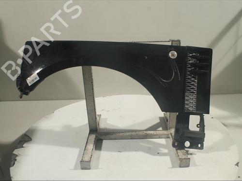 Used Left front fenders LAND ROVER RANGE ROVER III (L322) 4.4 D 4x4 (313 hp) 22364340