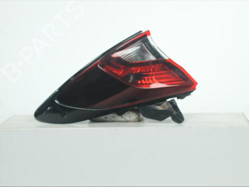 left-taillight-toyota-c-hr-_x1_-2016-36367858 main image