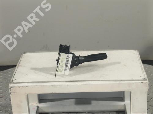 Used Steering column stalk TOYOTA YARIS (_P13_) 1.3 (NSP130_, NSP130) (99 hp) 11901808