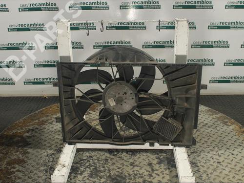 Used Radiator fan MERCEDES-BENZ C-CLASS (W203) [2000-2007]  11954713