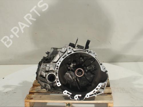 Manual gearbox TOYOTA AURIS (_E18_) 1.2 (NRE185_) (116 hp) 17799436