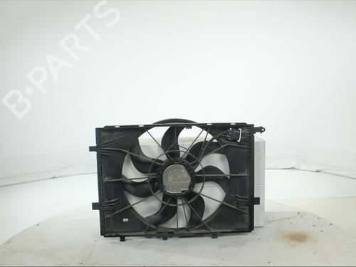 Used Radiator fan Radiator fan 37092915 37092915
