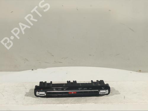 Used Climate control Climate control MERCEDES-BENZ A-CLASS (W177) A 220 (177.044) (190 hp) 15183959 15183959