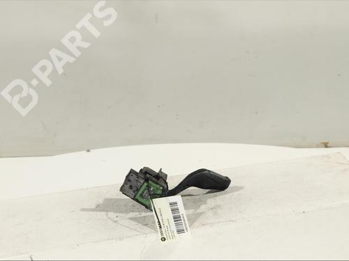 Used Steering column stalk FORD FOCUS III [2010-2020]  11906388