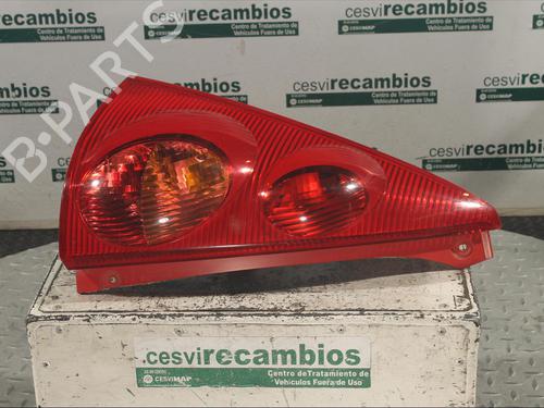 Used Left taillight Left taillight PEUGEOT 107 (PM_, PN_) 1.0 (68 hp) 11899846 11899846