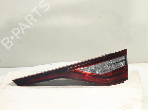 right-tailgate-light-renault-megane-iv-hatchback-b9amn_-2015-24995540 main image