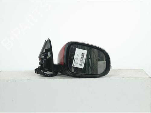 right-mirror-volvo-v40-hatchback-525-2012-2013-2014-2015-2016-2017-2018-2019-37455579 main image