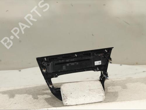 Switch BMW X1 (F48) sDrive 16 d | BP23984563I30 