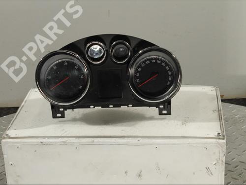 Used Instrument cluster OPEL INSIGNIA A (G09) 2.0 CDTI 4x4 (68) (160 hp) 11902055