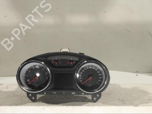 Used Instrument cluster OPEL ASTRA K (B16) 1.4 Turbo (68) (125 hp) 17209118
