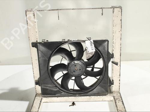 Used Radiator fan KIA STONIC (YB) 1.0 T-GDi Eco-Dynamics+ (120 hp) 25733201