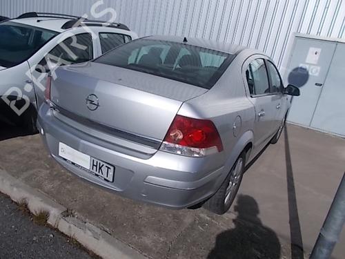 Used Parts OPEL ASTRA H Saloon (A04)  1.6 (L69)  2423277