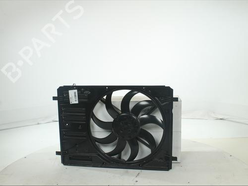 radiator-fan-ford-focus-iv-hn-2018-37733319 main image