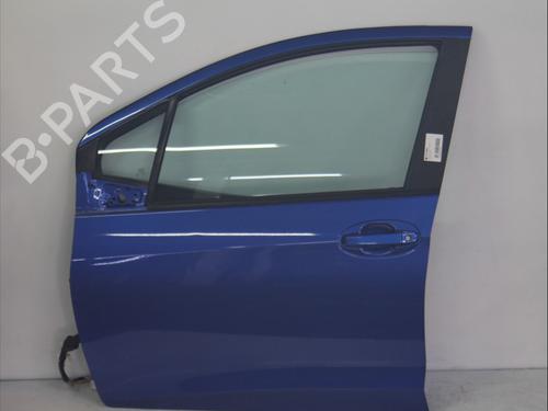 Used Left front door TOYOTA YARIS (_P13_) 1.5 (NSP131_) (112 hp) 30955921