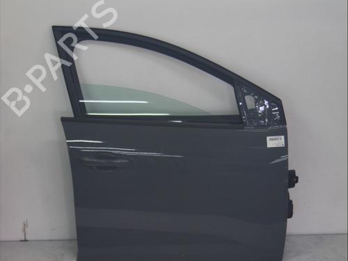 Used Right front door Right front door DACIA SANDERO III 1.0 TCe 100 ECO-G (101 hp) 36545317 36545317