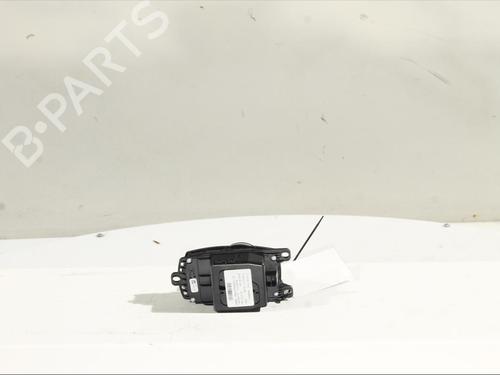 Switch BMW 2 Gran Tourer (F46) 216 d | BP26018215I30