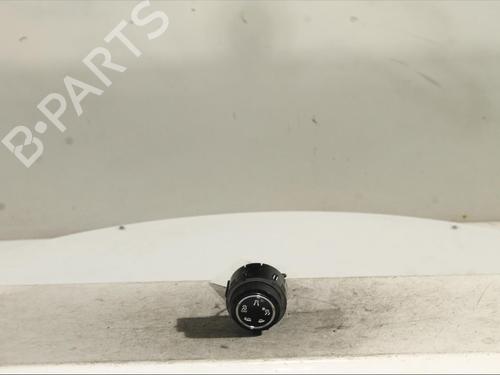 Used Switch Switch CITROËN C5 AIRCROSS (A_) 1.5 BlueHDi 130 (ACYHZJ, ACYHZR) (131 hp) 24399595 24399595