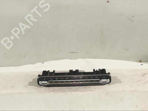 Used Climate control Climate control MERCEDES-BENZ CLA (C118) CLA 200 (118.387) (163 hp) 11983947 11983947