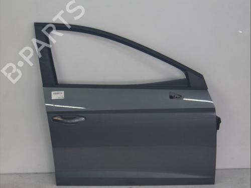 Used Right front door Right front door 39601845 39601845