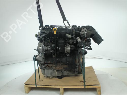 engine-kia-carens-iv-2013-36444535 main image