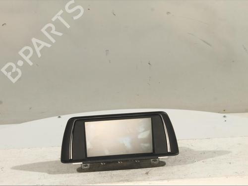 Used Display monitor BMW 1 (F21) 116 d (116 hp) 28350224
