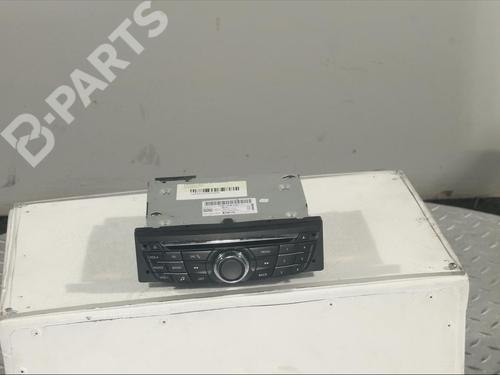 Used Radio CITROËN C-ELYSEE (DD_) 1.2 VTi 82 (82 hp) 11901725