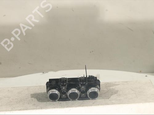 Used Climate control DACIA DUSTER (HM_) 1.5 dCi 115 (HMAD) (116 hp) 18735978