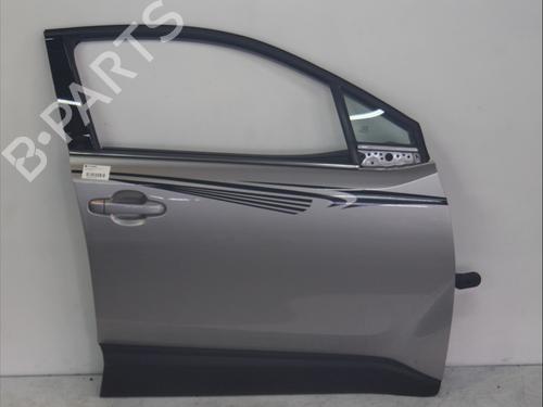 Used Right front door TOYOTA C-HR (_X1_) 1.8 Hybrid (ZYX10_, ZYX11_, ZYX10R, ZYX11R) (122 hp) 32100721