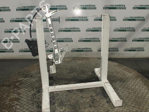 Used Front right window mechanism Front right window mechanism TOYOTA AYGO (_B4_) 1.0 (KGB40) (69 hp) 12076887 12076887