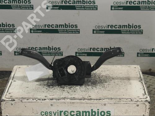 Used Steering column stalk VW POLO IV (9N_, 9A_) [2001-2014]  11893207