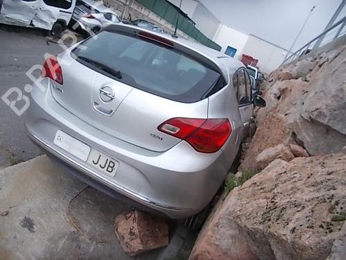 Used Parts OPEL ASTRA J (P10)  1.6 CDTi (68)  2741854