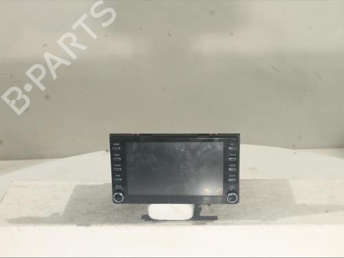 Radio TOYOTA COROLLA Hatchback (_E21_, _EA1_, _EH1_) 1.8 Hybrid (ZWE211, ZWE219) (122 hp) 21566086
