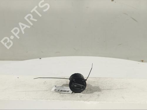 Used Headlight switch Headlight switch VW POLO VI (AW1, BZ1, AE1) 1.6 TDI (95 hp) 12091649 12091649