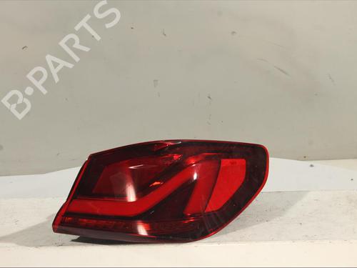 Used Right taillight BMW 1 (F40) 118 d (150 hp) 28350139