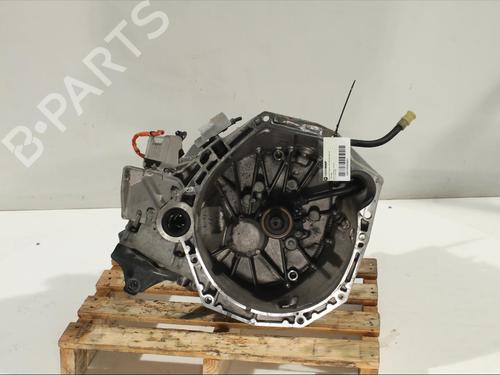 Used Gearbox Gearbox RENAULT CAPTUR I (J5_, H5_) 1.2 TCe (J5AU) (132 hp) 11907205 11907205