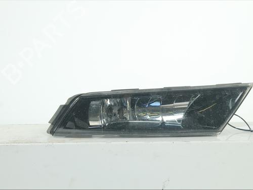 Used Right front fog light Right front fog light SKODA SUPERB III (3V3) 2.0 TDI (150 hp) 35797696 35797696