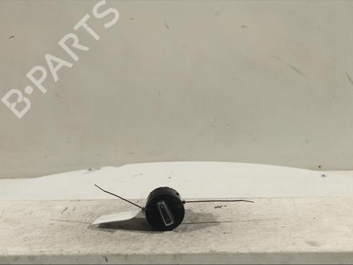 Used Headlight switch VW T-ROC (A11, D11) 2.0 TDI (150 hp) 16941497