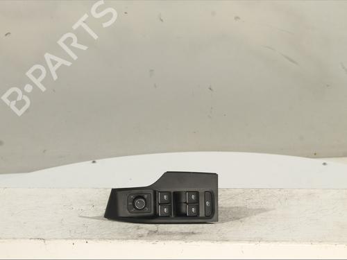 BP29173413I27 main image