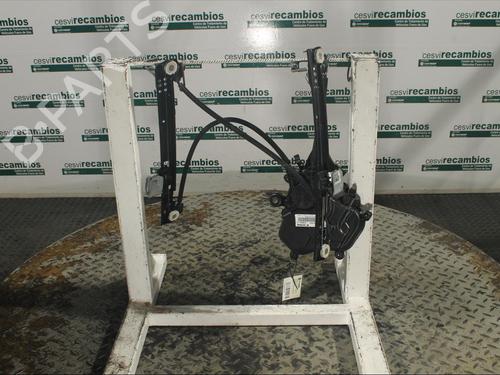 Used Front left window mechanism Front left window mechanism SEAT IBIZA IV (6J5, 6P1) 1.6 (105 hp) 12077256 12077256