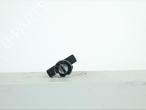 Interruttore luci Interruttore luci MERCEDES-BENZ C-CLASS T-Model (S204) C 200 CDI (204.201) (136 hp) 34357079 34357079
