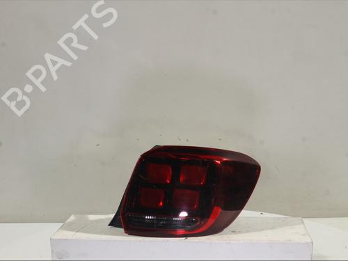 right-taillight-dacia-sandero-ii-2012-33008385 main image