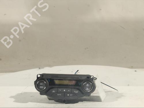 Used Climate control Climate control TOYOTA YARIS (_P13_) 1.3 (NSP130_, NSP130) (99 hp) 19505412 19505412