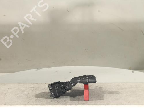 steering-column-stalk-toyota-corolla-hatchback-_e21_-_ea1_-_eh1_-18-hybrid-zwe211-zwe219-b18-02b50-17j916-84652-02a50-2018-18250246 main image
