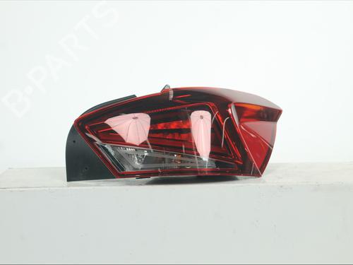 Used Right taillight Right taillight SEAT IBIZA V (KJ1, KJG) 1.0 TSI (116 hp) 35887838 35887838