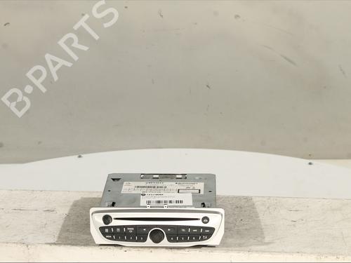 Used Radio RENAULT GRAND SCÉNIC III (JZ0/1_) 1.9 dCi (JZ0J, JZ0N, JZ1K, JZ1S) (131 hp) 30980558