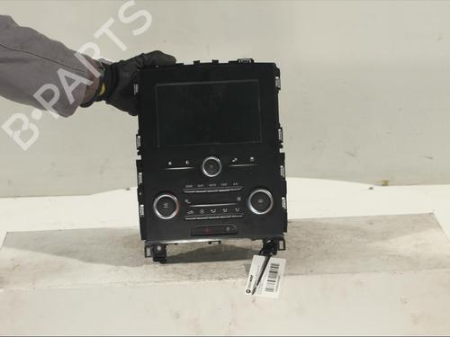 Used Display monitor Display monitor RENAULT MEGANE IV Hatchback (B9A/M/N_) 1.3 TCe 140 (B9NB) (140 hp) 11973163 11973163