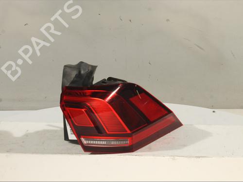 right-taillight-vw-tiguan-ad1-ax1-2016-2017-2018-2019-2020-2021-2022-2023-2024-32005118 main image