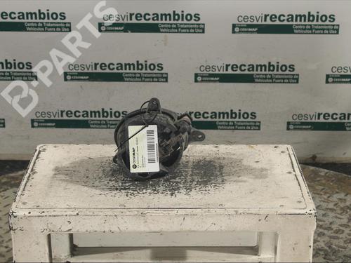Used Right front fog light KIA SORENTO I (JC) 2.5 CRDi (170 hp) 11894551