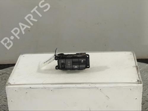 Used Headlight switch Headlight switch KIA SPORTAGE IV (QL, QLE) 1.6 CRDi Eco-Dynamics+ AWD (136 hp) 11981398 11981398